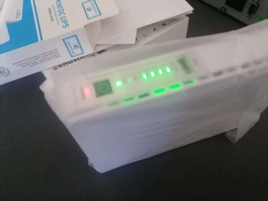 **2 X BRAND NEW JIAGENG 8800 MAH UPS IN BOX WITH CABLES*R1000 IN STORE EACH*ONE BID FOR BOTH*