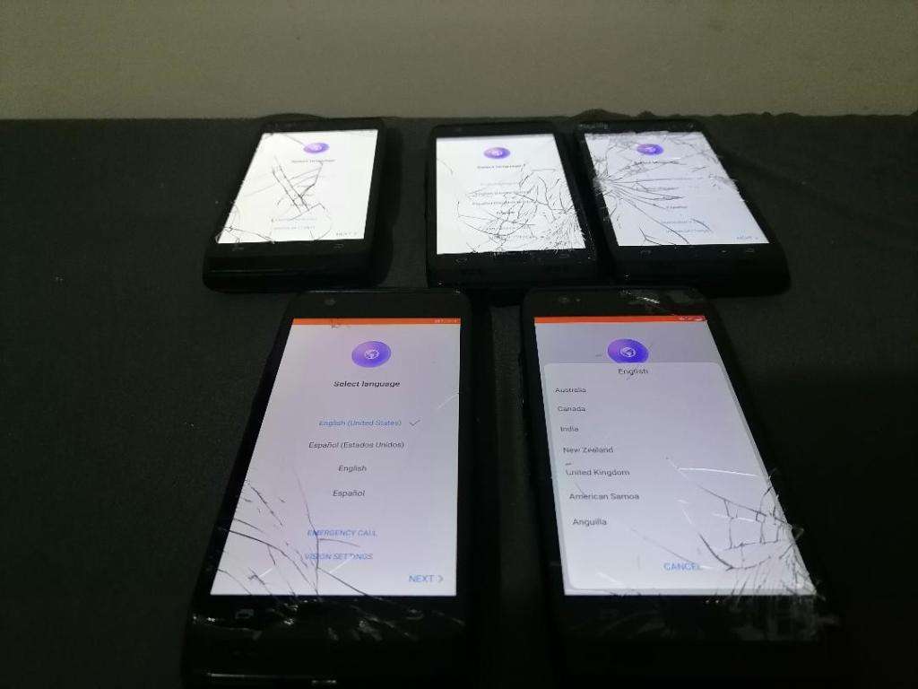 *LOT OF 5 X TD TECH EP720 DUAL SIM PHONE.5G*POWERS ON, CRACKED SCREENS*