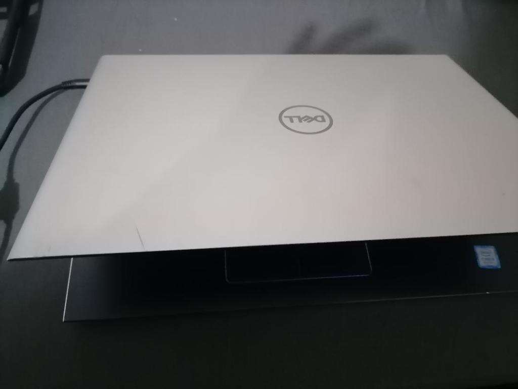 I5 DELL VOSTRO 5471 8TH GENM 8GB RAM , 256GB SSD* FAST MACHINE,ORIGINAL GHARGER