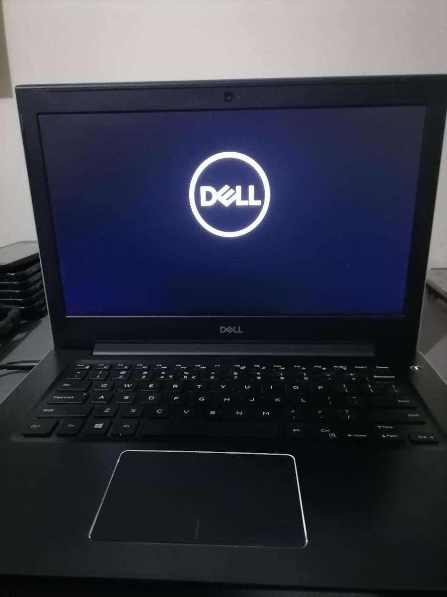 I5 DELL VOSTRO 5471 8TH GENM 8GB RAM , 256GB SSD* FAST MACHINE,ORIGINAL GHARGER