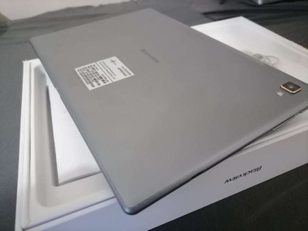 *LATE ENTRY*BLACKVIEW TAB 8, 10INCH DUAL SIM TABLET, ANDRIOD 11. 4GB RAM, 64GB SSD, IN BOX*LIKE NEW*