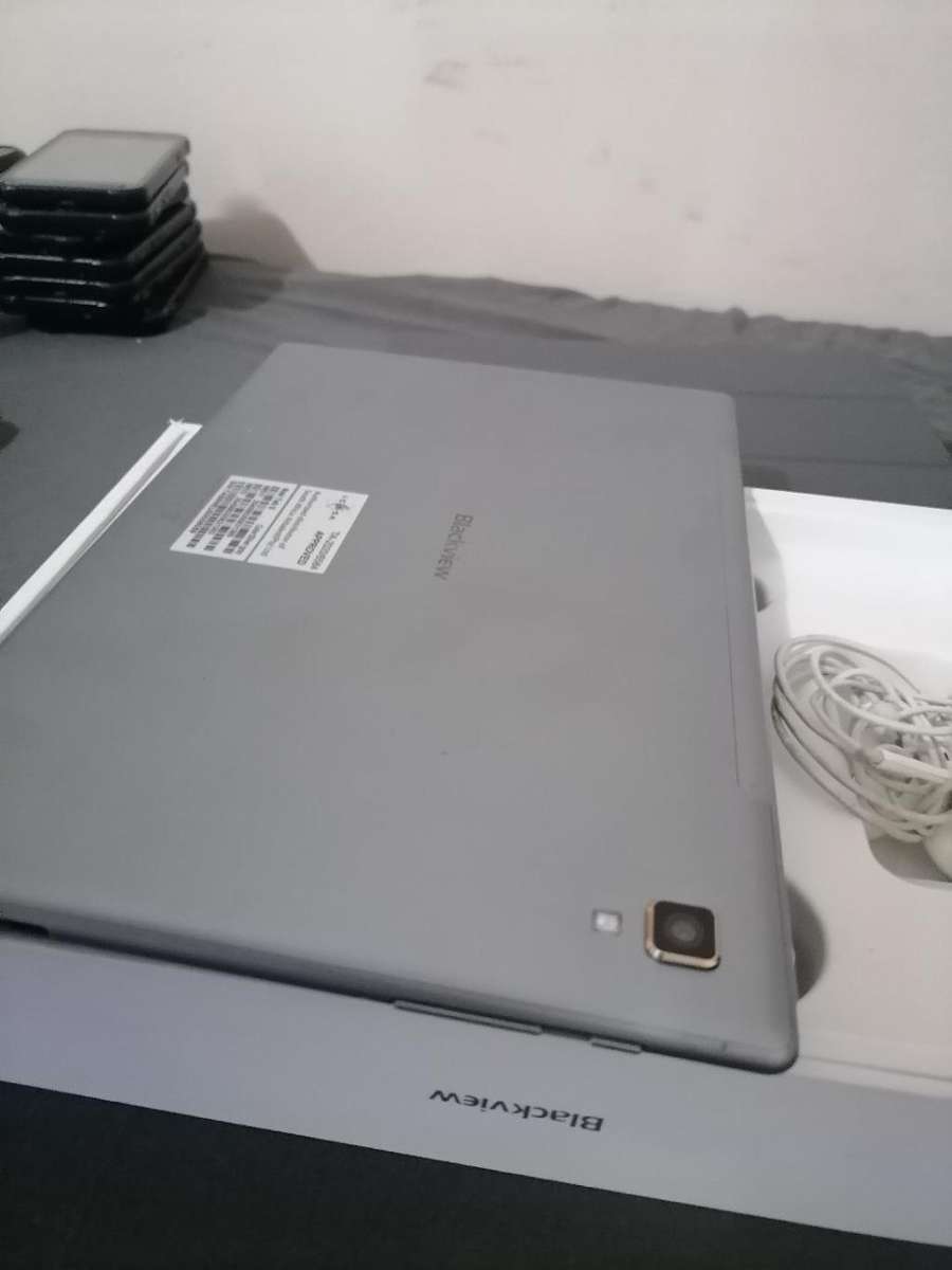 *LATE ENTRY*BLACKVIEW TAB 8, 10INCH DUAL SIM TABLET, ANDRIOD 11. 4GB RAM, 64GB SSD, IN BOX*LIKE NEW*
