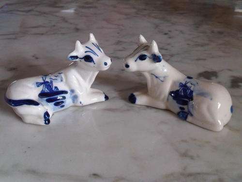 Delft Cow Salt and Pepper set