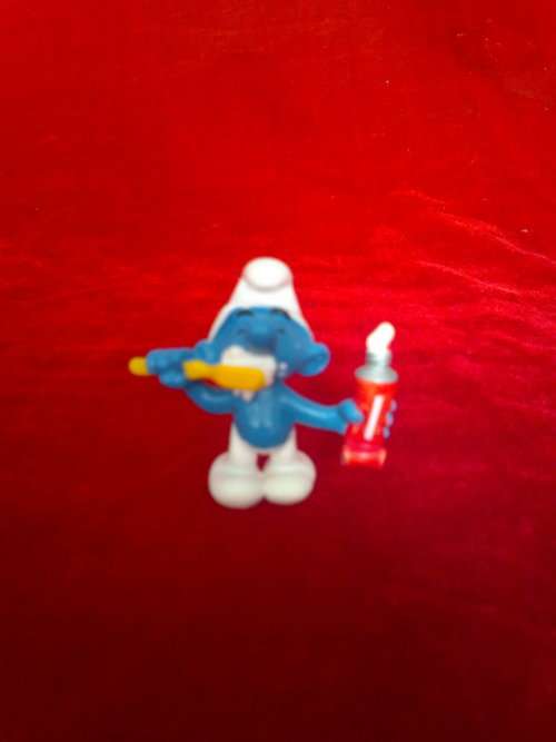 VINTAGE SMURF SCHLEICH PEYO FIGURE