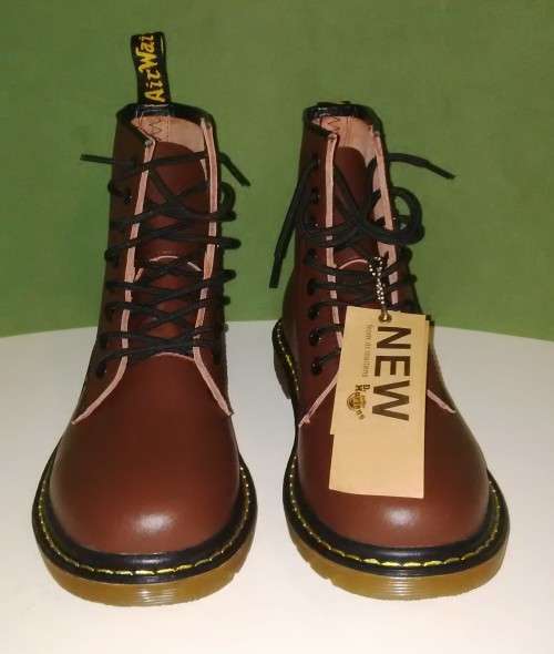 Dr. Martens Original New Size :40 Brown Genuine Leather Boots