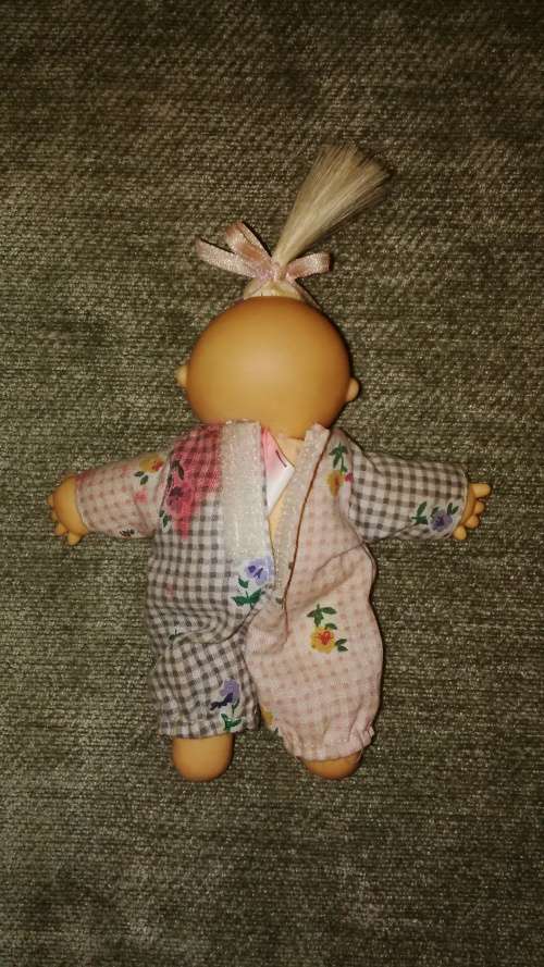1995 Mattel Inc Cabbage Patch Miniature Baby Doll With Signed Bottom