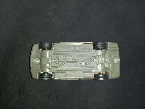 Vintage Corgi Ford Sierra 2.3 Ghia Die-cast Model With Opening Front Doors In Near Mint Condition