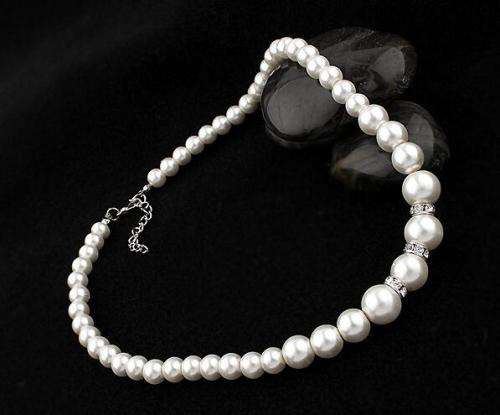 3 Piece set pearl necklace bracelet + Earrings