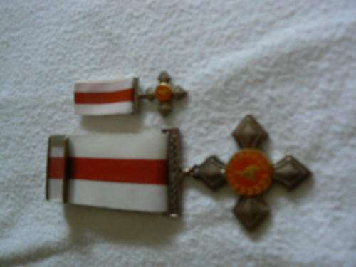 Army Cross and miniature