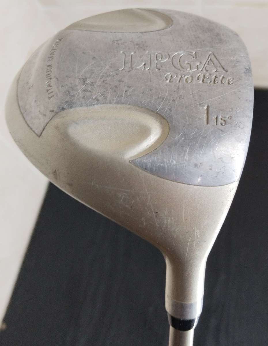 LPGA Golf Clubs - Driver, Putter + 3 Irons - See Photos - Good condition