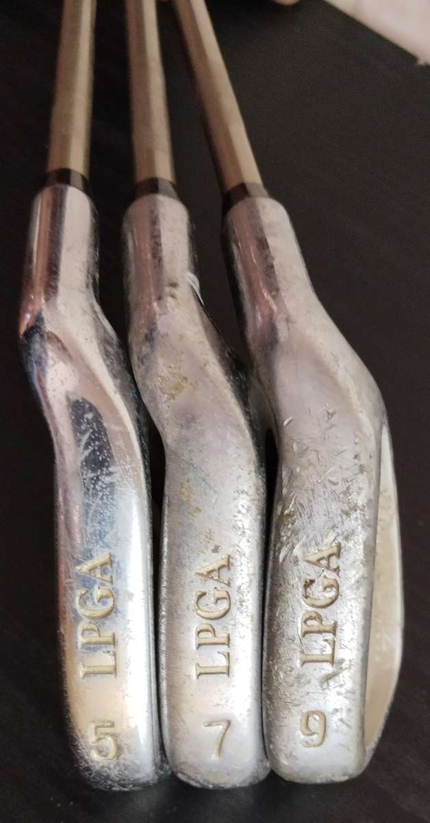 LPGA Golf Clubs - Driver, Putter + 3 Irons - See Photos - Good condition