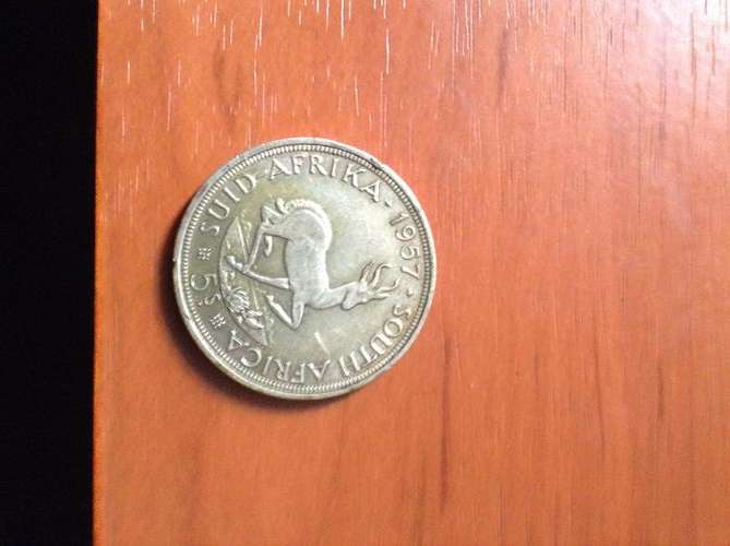 1957 South Africa 5 Shillings ( Crown )
