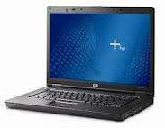 Hewlett Packard Compaq nx7400 Notebook + Bag + Windows XP Pro License + Kingston 8GIG FlashDrive