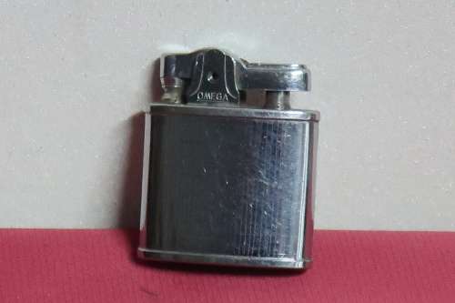 VINTAGE OMEGA LIGHTER PAT.NO 412770