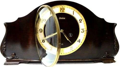 FREE SHIPING : ART DECO JUNGHANS 30,s CHIMING MANTEL CLOCK WITH PENDULUM and KEY