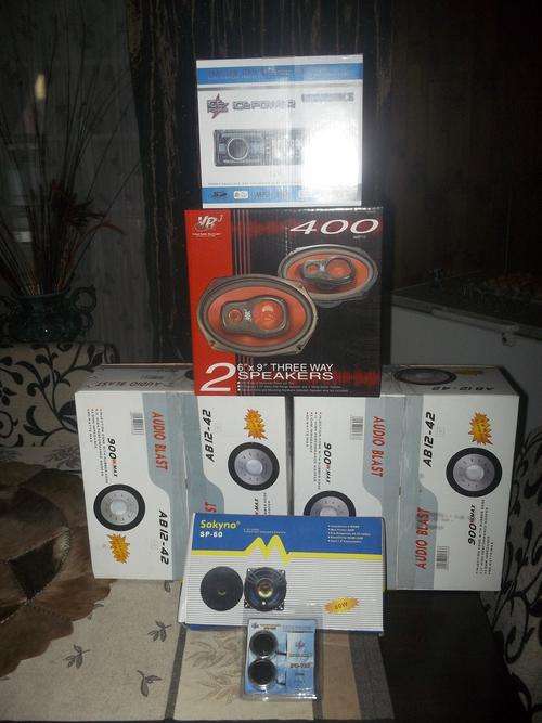 Full car sound system (PLEASE READ DESCRIPTION VERY IMPORTANT)