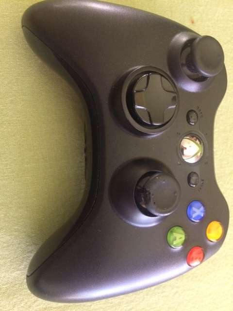 XBOX 360 WIRELESS BLACK CONTROLLER (ORIGINAL) - Good condition !