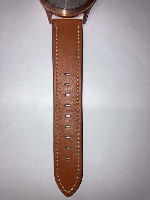 GARMIN VIVOMOVE HR SMARTWATCH - Rose Gold with NEW TAN LEATHER STRAP and CHARGER