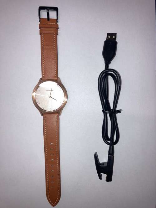 GARMIN VIVOMOVE HR SMARTWATCH - Rose Gold with NEW TAN LEATHER STRAP and CHARGER