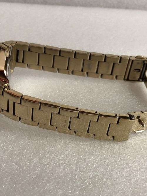 ARMANI EXCHANGE LADIES LADY BANKS WATCH CRYSTAL SET DIAL GOLD PLATED BRACELET