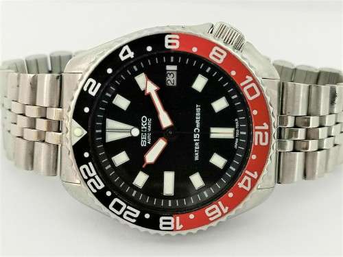 SEIKO DIVER 7002-7000 BLACK FACE MODDED AUTOMATIC MENS WATCH 452169   -   MINT CONDITION !!!