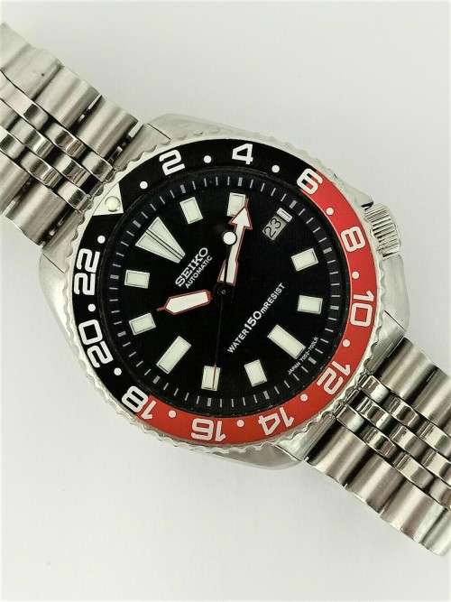 SEIKO DIVER 7002-7000 BLACK FACE MODDED AUTOMATIC MENS WATCH 452169   -   MINT CONDITION !!!