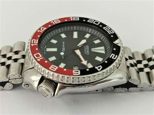 SEIKO DIVER 7002-7000 BLACK FACE MODDED AUTOMATIC MENS WATCH 452169   -   MINT CONDITION !!!