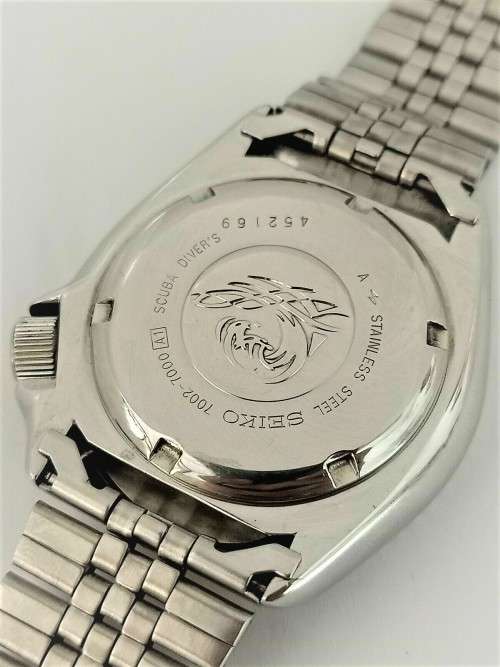 SEIKO DIVER 7002-7000 BLACK FACE MODDED AUTOMATIC MENS WATCH 452169   -   MINT CONDITION !!!