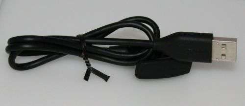 GARMIN Lily Rose Gold Bezel with Light Sand Case, Silicone Band, original Charger * SHOP DEMO *