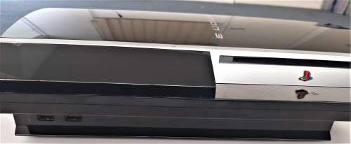 PS3 CONSOLE BLACK  60 GB + NEW & SEALED WIRED CONTROLLER  CABLES  -  (  DEAL  247 )