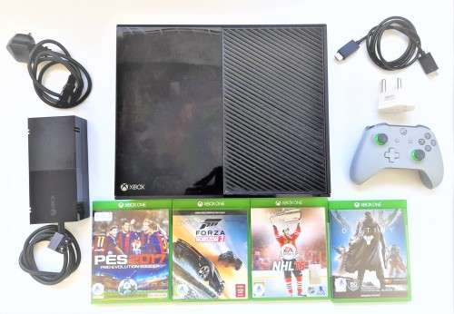 Xbox One  Console
