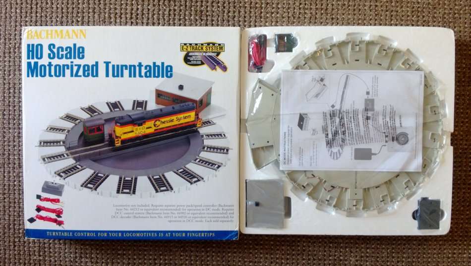 Bachmann HO (On30) Motorized Turntable