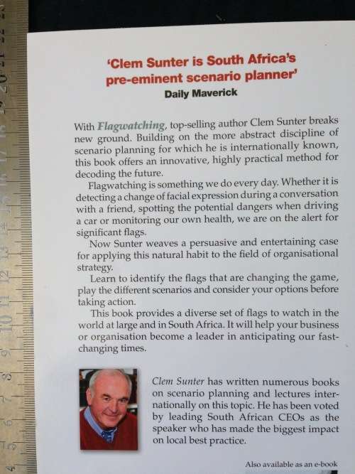 Flag Watching how a fox decodes the future