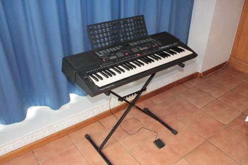 Yamaha psr 500 midi cheap