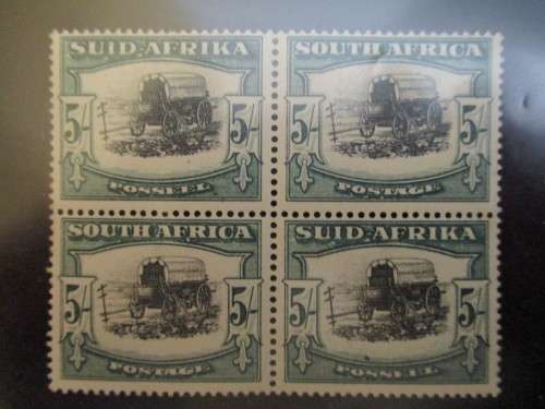 BLOCK OF 4 MNH SACC 62 Vh green blob above OS of POSSEEL