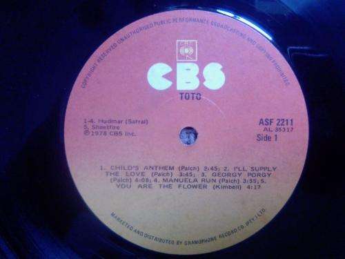 TOTO - TOTO - Vinyl LP record - CBS - 1978 - VG