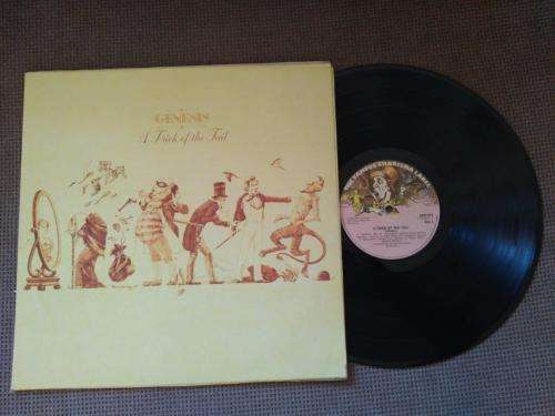 Genisis - A Trick of The Tail - Vinyl LP record - 1976 - Charisma Records - EX