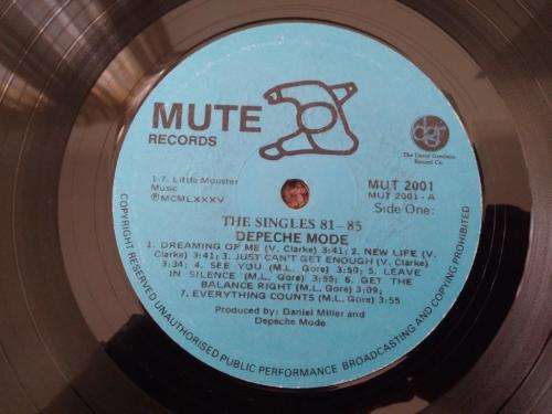 Depeche Mode - The Singles 81 - 85 - Vinyl LP record - MUTE Records - 1985 - VG