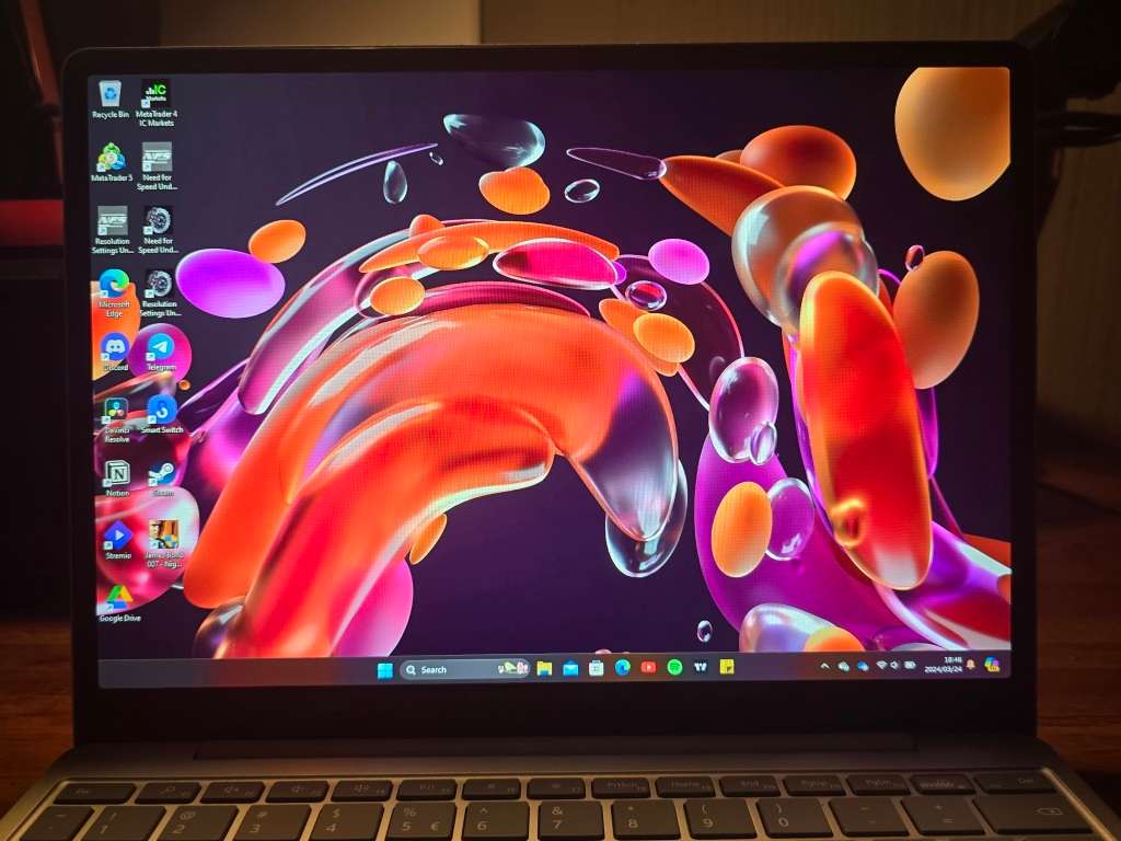 Microsoft Surface Laptop GO 1943