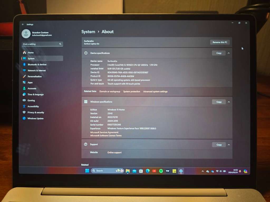 Microsoft Surface Laptop GO 1943