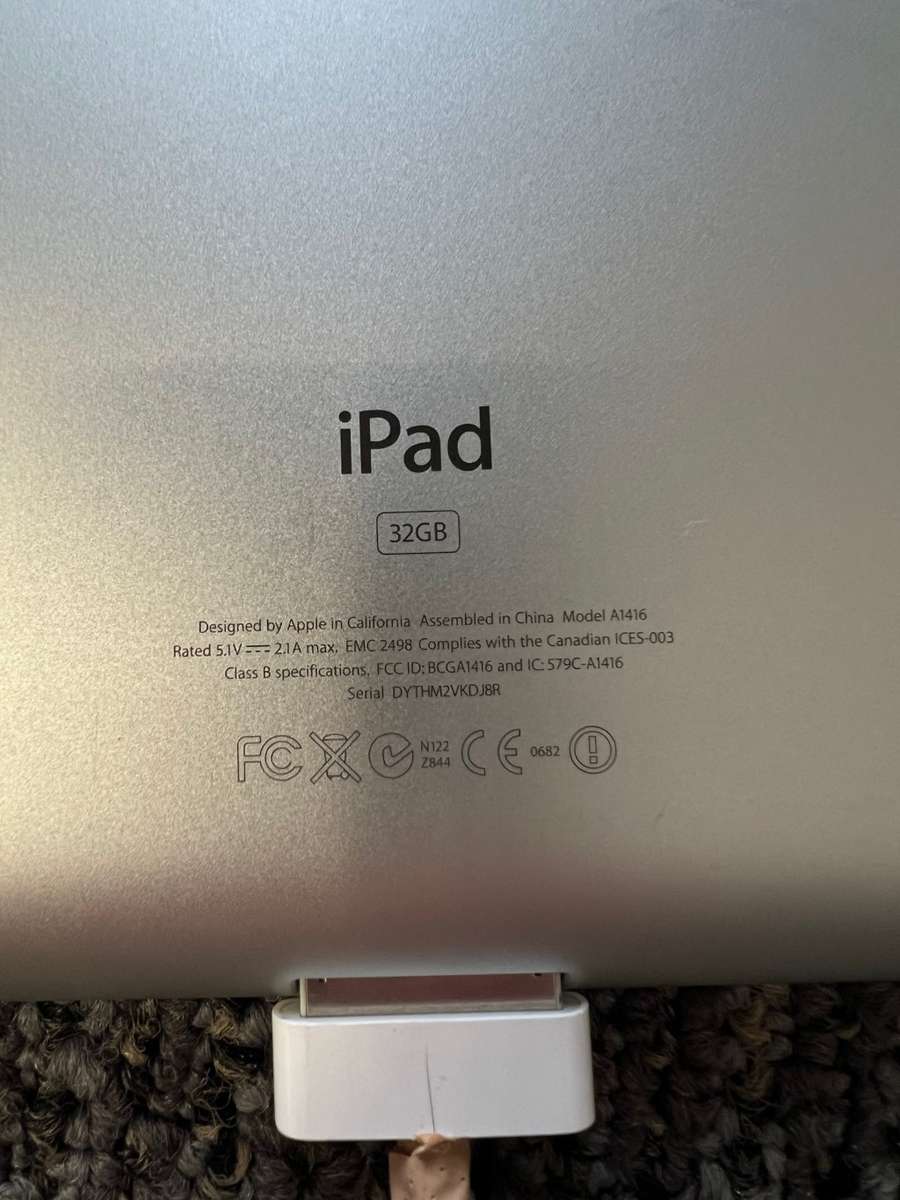 Apple IPad 3rd Gen WiFi