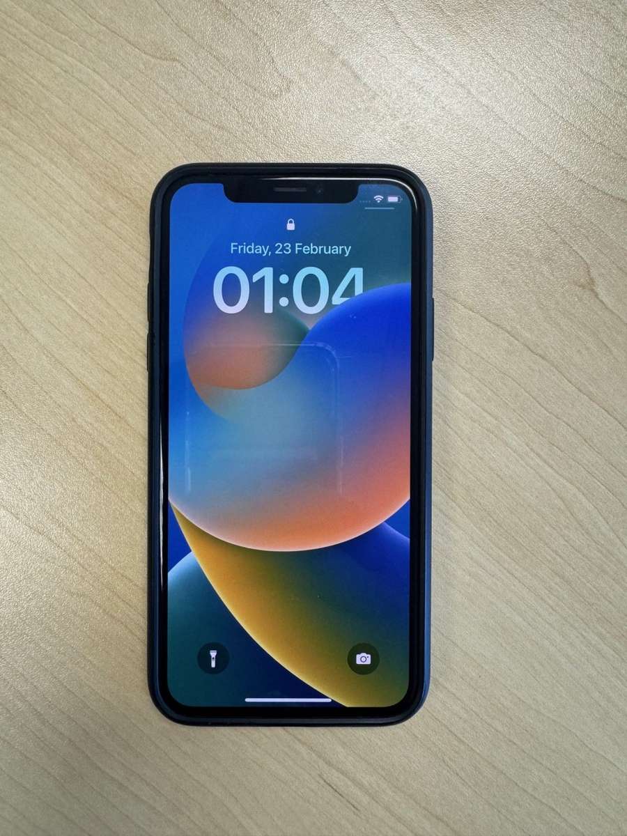 IPhone X 64Gb Space Grey - pre-loved