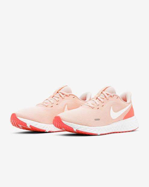 Nike Revolution 5 Women`s Running Shoe Washed Coral/Summit White-Magic Ember BQ3207-602 - Size 4