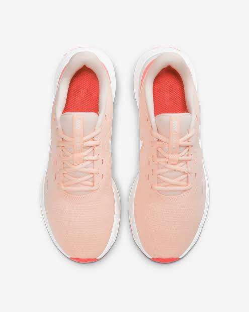 Nike Revolution 5 Women`s Running Shoe Washed Coral/Summit White-Magic Ember BQ3207-602 - Size 4