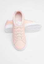 Nike Women`s Court Royale Washed Coral 749867-604 - Size 5