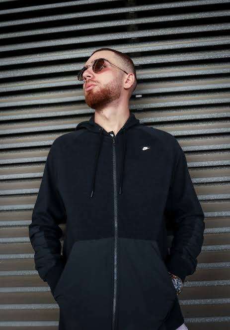 Men`s Nike Sportswear Full Zip Hoodie Black CI9584-011 - Size Large