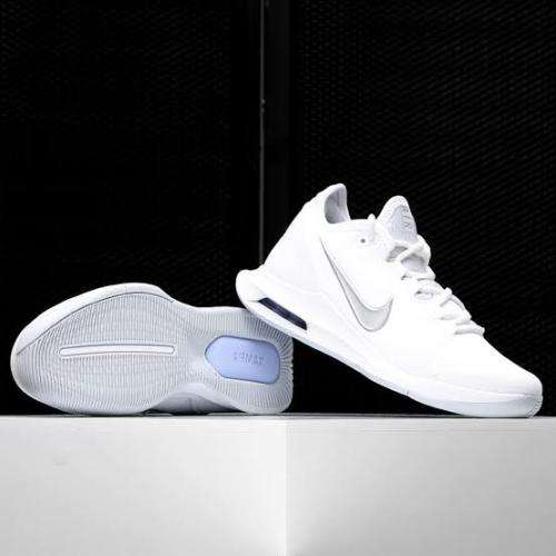 Women`s Nike Air Max Wildcard White/Silver AO7353-100 - Size 5.5