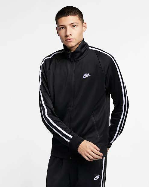 Nike Men`s Knit Warm Up Jacket N98 Black/White (LOOSE FIT) AR2244-010 - Size Medium