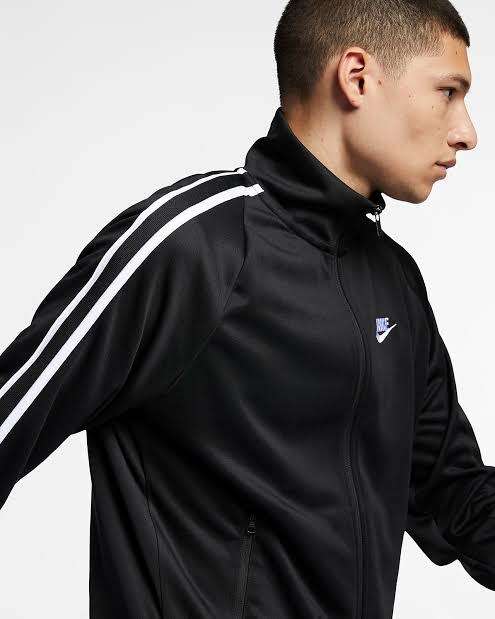 Nike Men`s Knit Warm Up Jacket N98 Black/White (LOOSE FIT) AR2244-010 - Size Medium