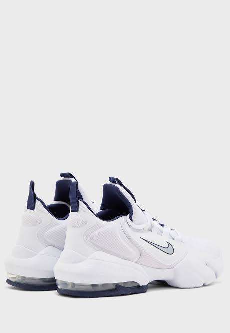 Nike Air Max Alpha Savage Men`s Training Shoe White/Midnight Blue/Wolf Grey AT3378-104 - Size 8